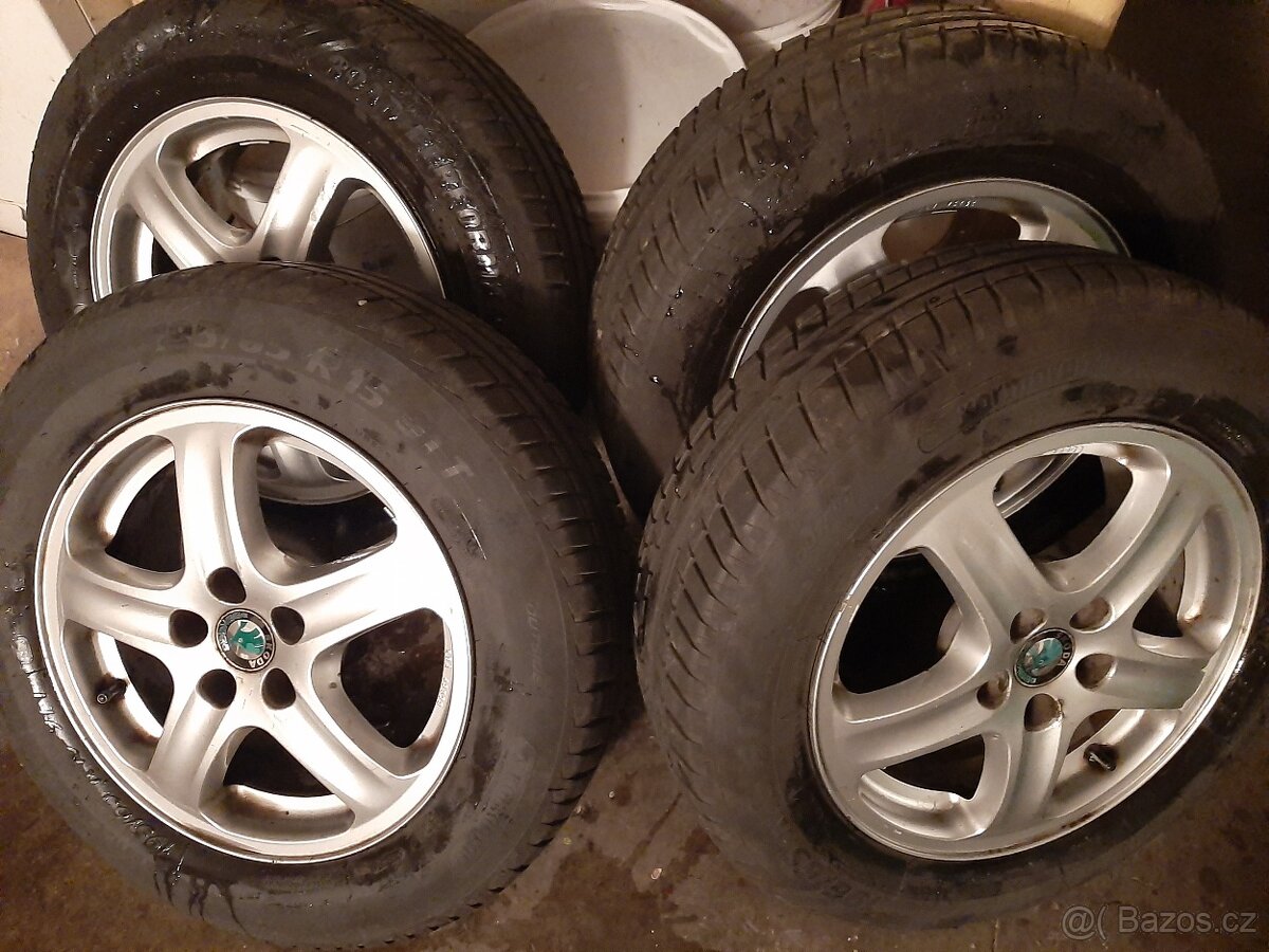 Alu kola octavia 1 - 3