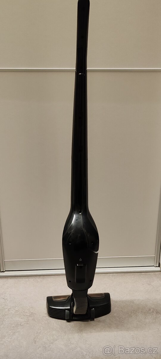 Tyčový vysavač Electrolux Ergorapido - 3