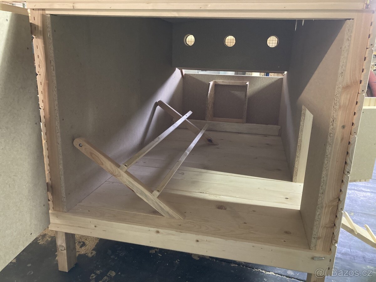 Celozateplený Kurnik - 3