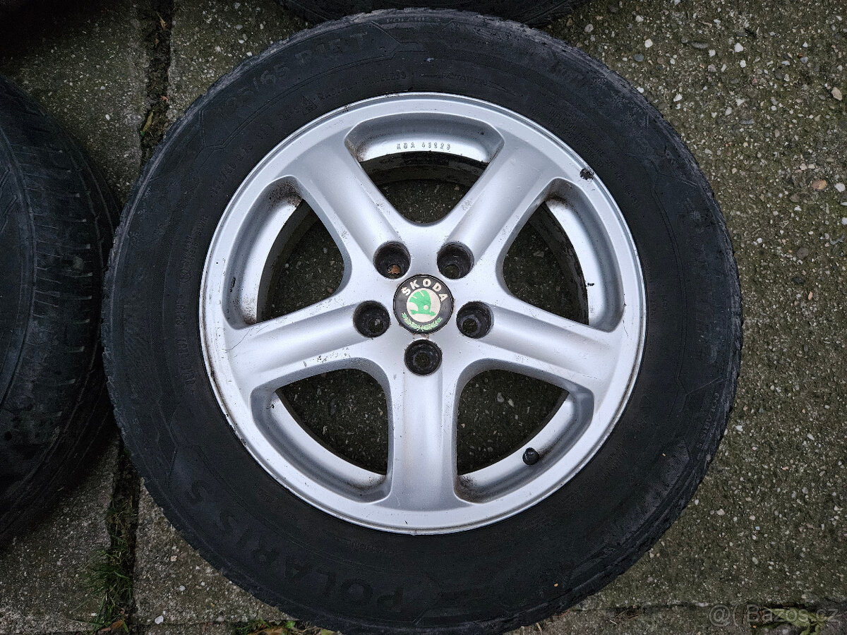 Škoda Octavia 1 ALU kola R15 - 3