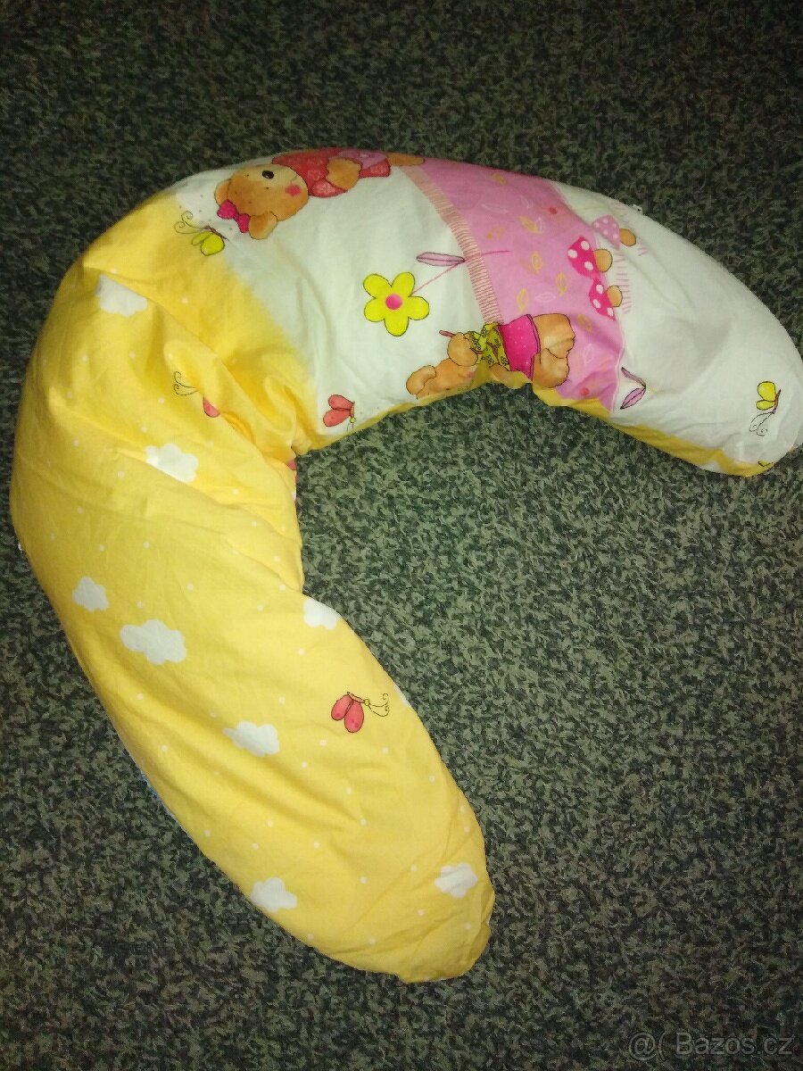 Kojící polštář - 3