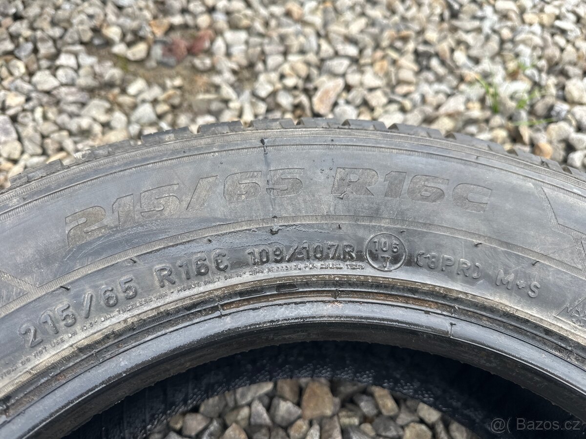 Pirelli Winter 215/65 R16C Cargo - 3