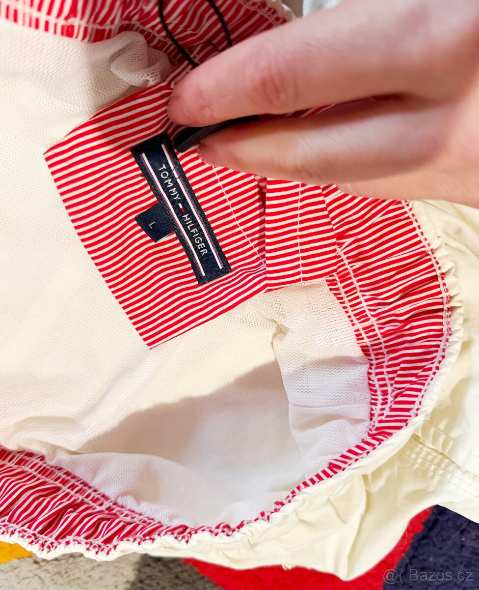 TOMMY HILFIGER PÁNSKÉ PLAVKY-ŠORTKY L - 3