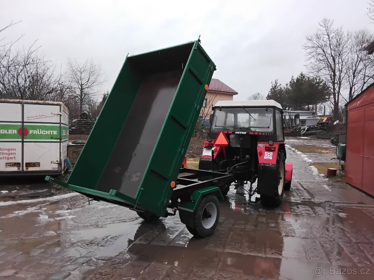 Sklápěcí kára za traktor - 3