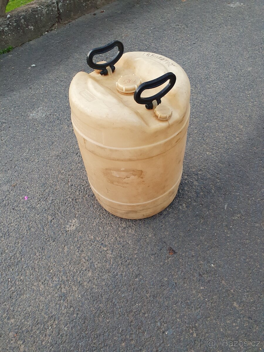 Plastový barel kanystr - 3