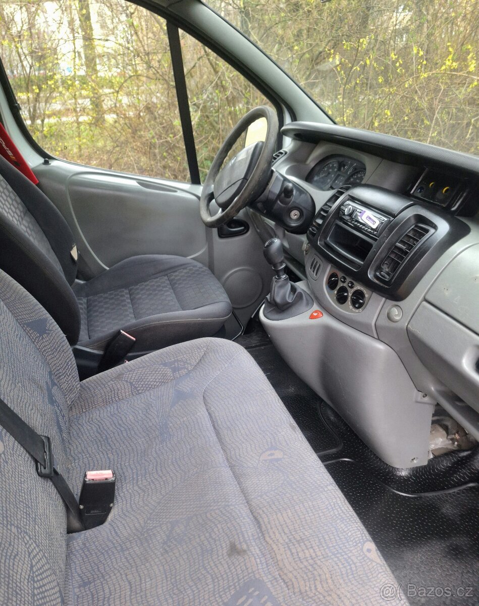 Renault Trafic 1.9 74kw - 3