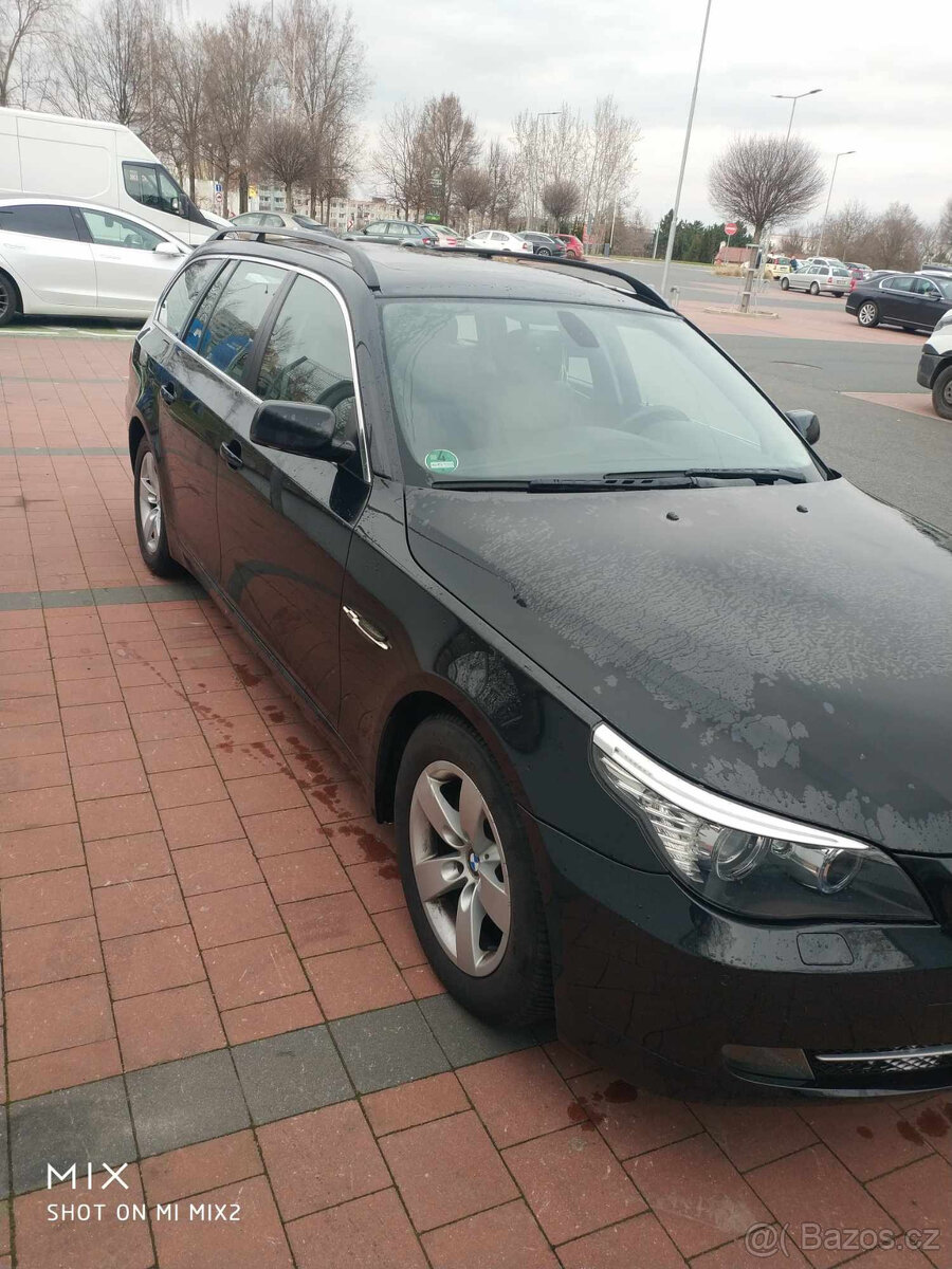 BMW E61 523i manuál, kůže, panorama - 3