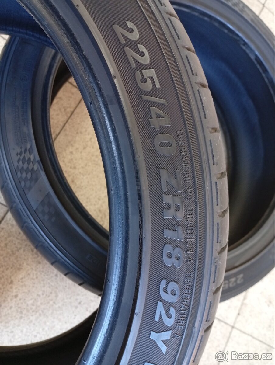 Kumho PS71 Ecsta 225/40 R18 4KS - 3