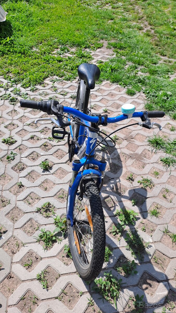 SPECIALIZED HOTROCK 20 - 3