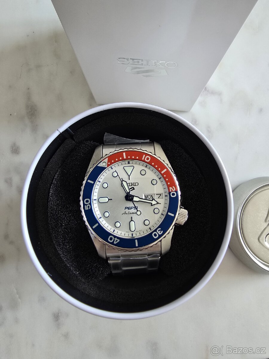 Seiko 5 Sports SKX Series x Pepsi Limited Edition SRPL99K1 - 3