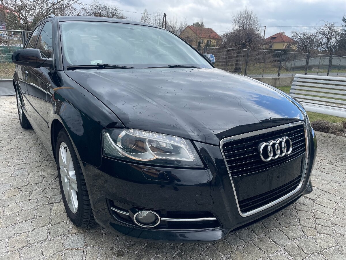 AUDI A3 1.6 TDI Sportback - 3