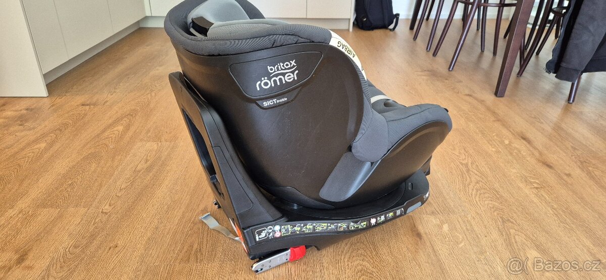 Britax Römer Dualfix M-size - 3