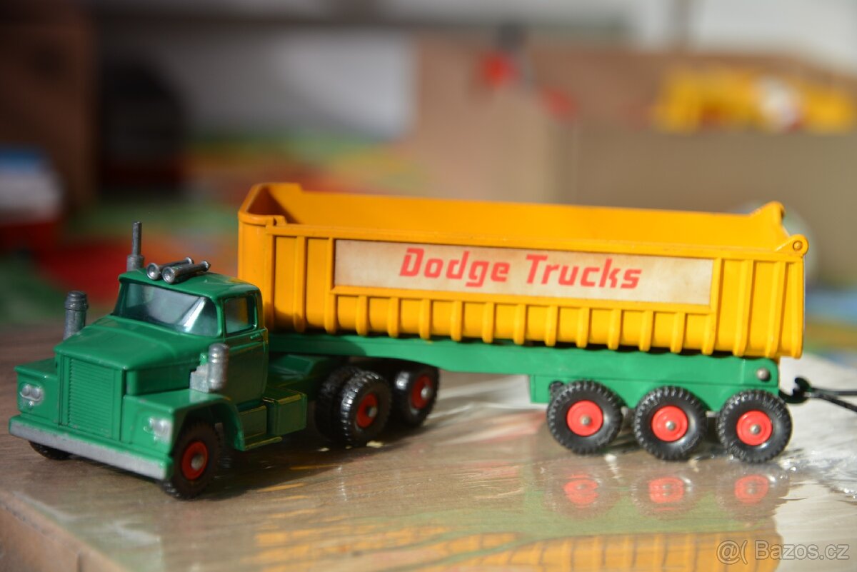 Matchbox King Size K-16 Dodge Tractor - 3
