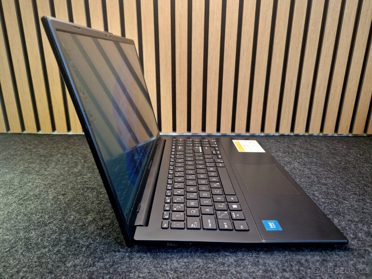 Notebook Asus E1504G Intel/4G/128 SSD/FHD - ZÁRUKA - 3