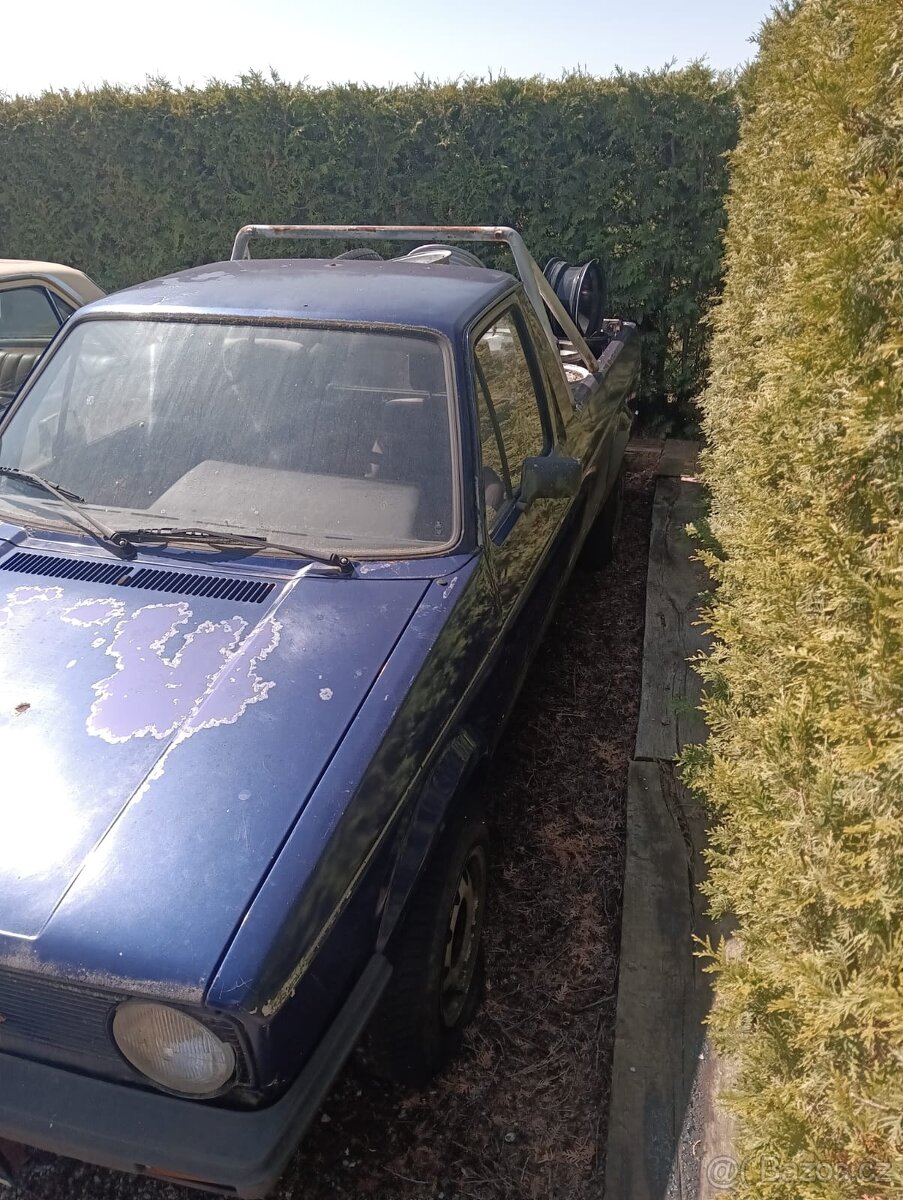 VW Caddy Pickup - 3