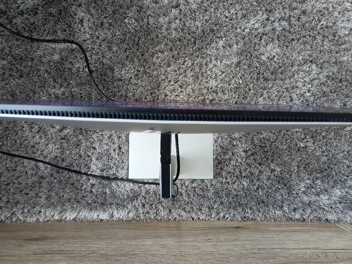 Monitor HP 724PF - 3