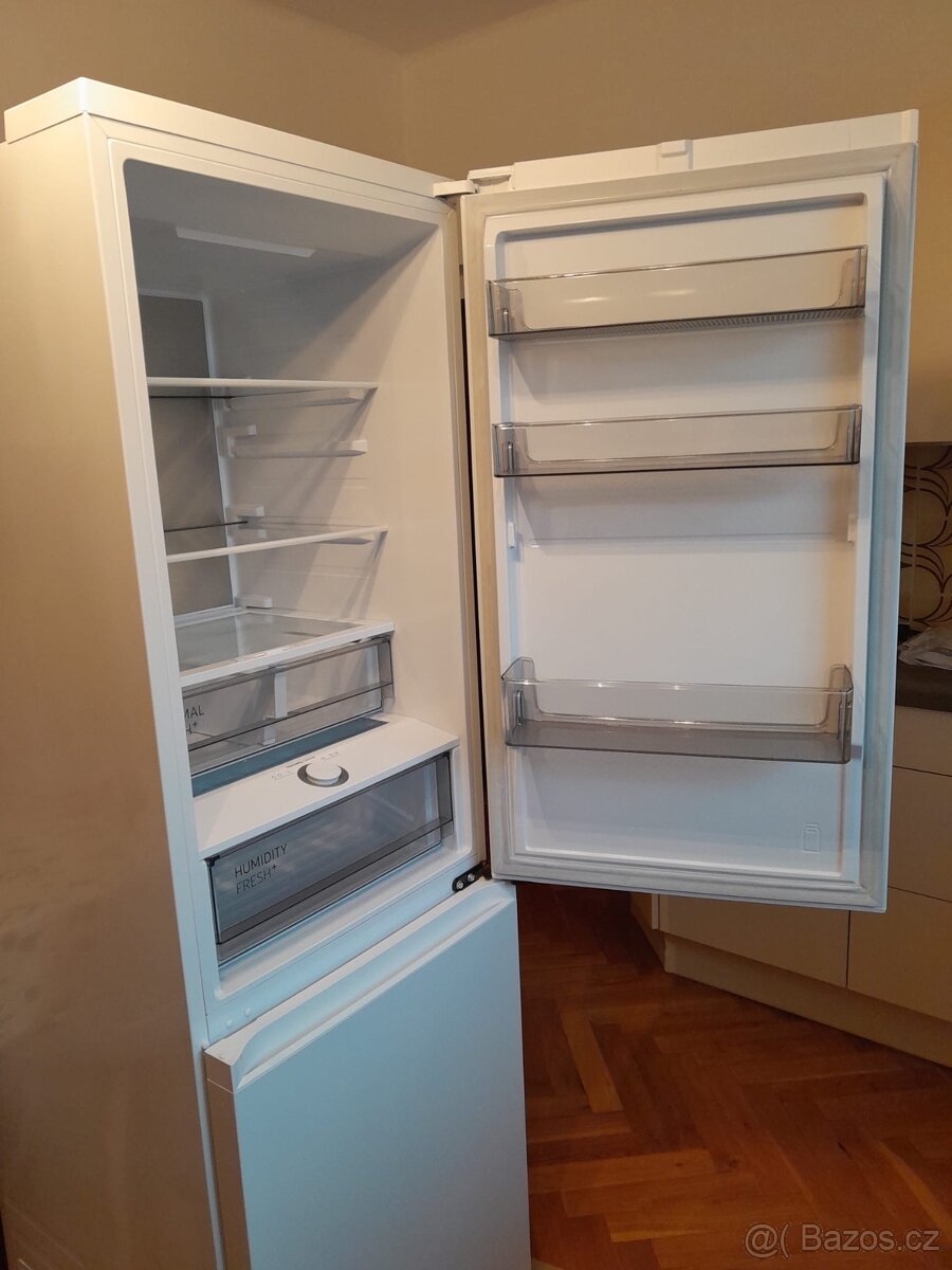 SAMSUNG RB34C705CWW v záruce Planeo - 3