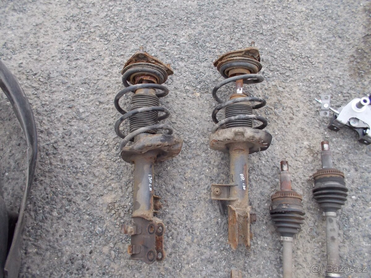 Díly podvozku Hyundai i30 1.4 80kw r.v. 2011 - 3