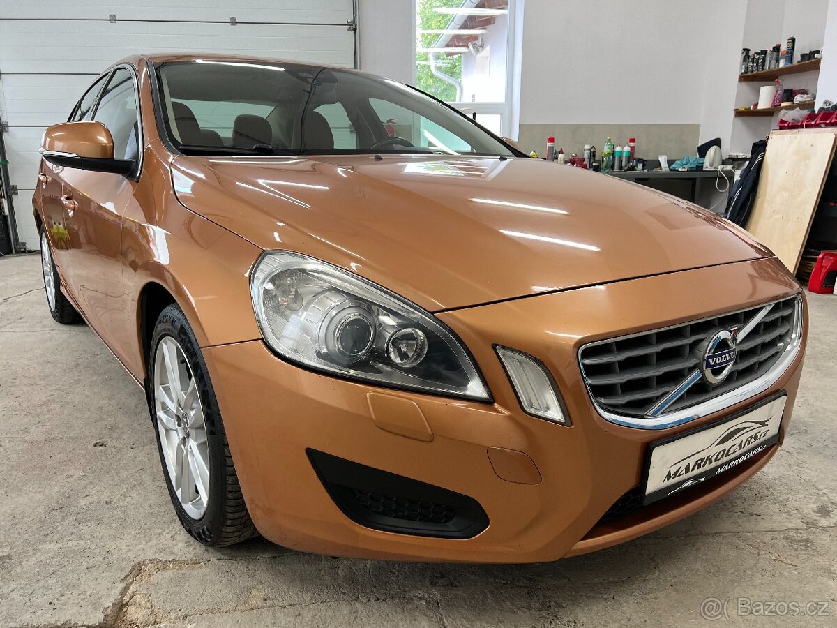 Volvo S60 2.0D 120KW AUTOMAT KŮŽE TOP 1.MAJITEL+SADA KOL - 3