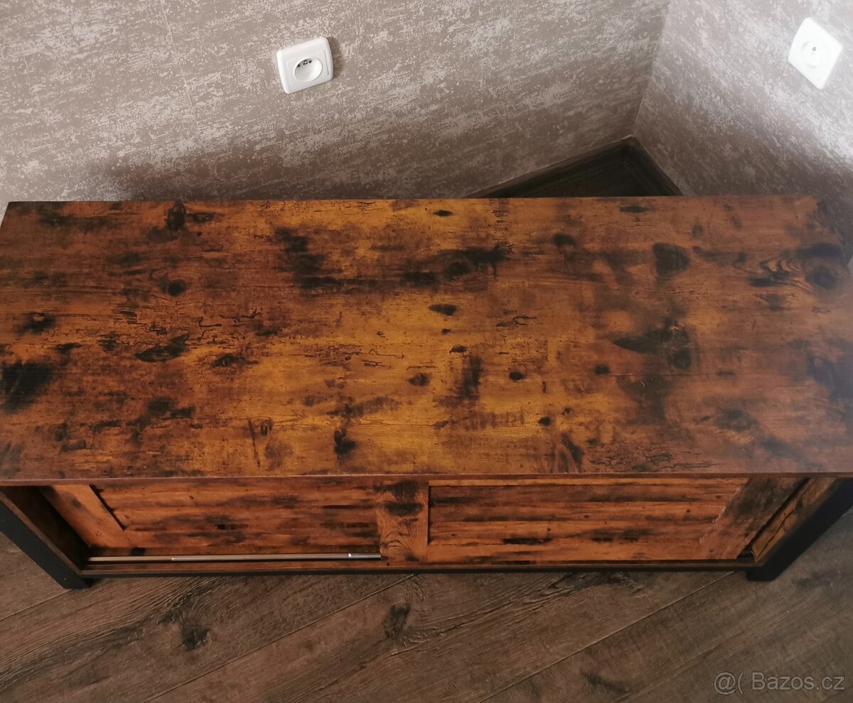 TV stolek v industriálním stylu - 3