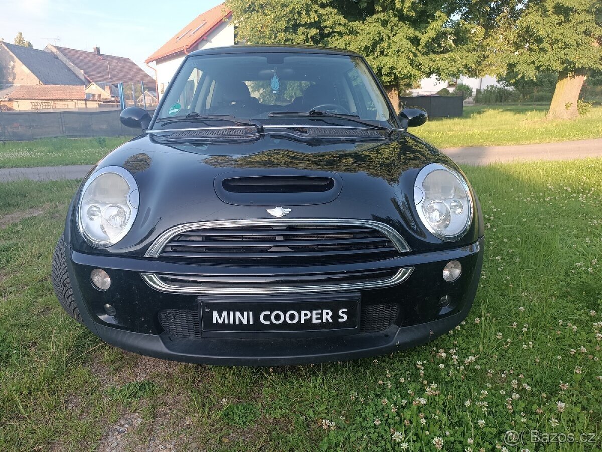 Veškeré náhradní díly Mini Cooper S R53 120kw r.v. 9/2003 - 3