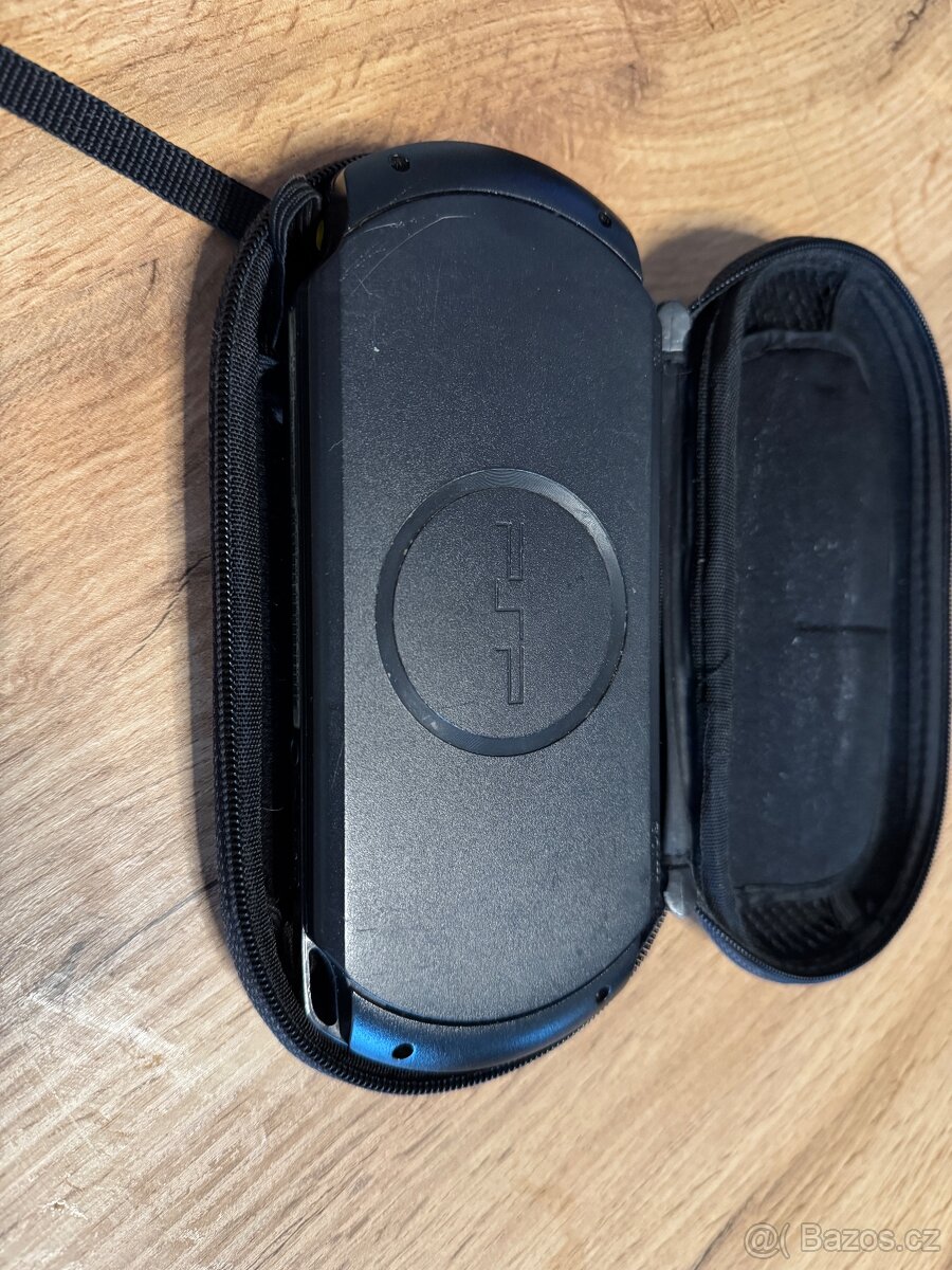 PlayStation PSP Street 1004E - 3