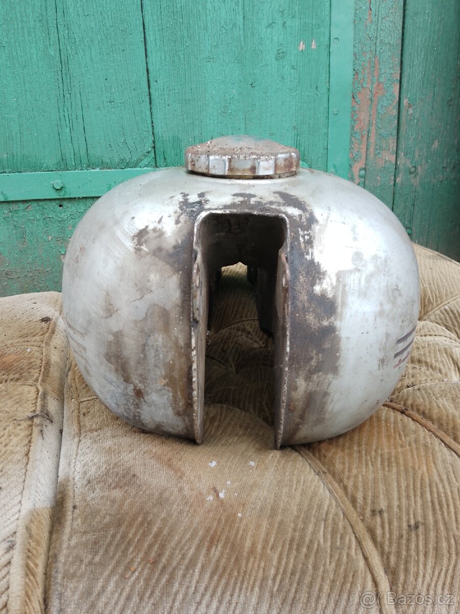 Nádrž Jawa čz - 3