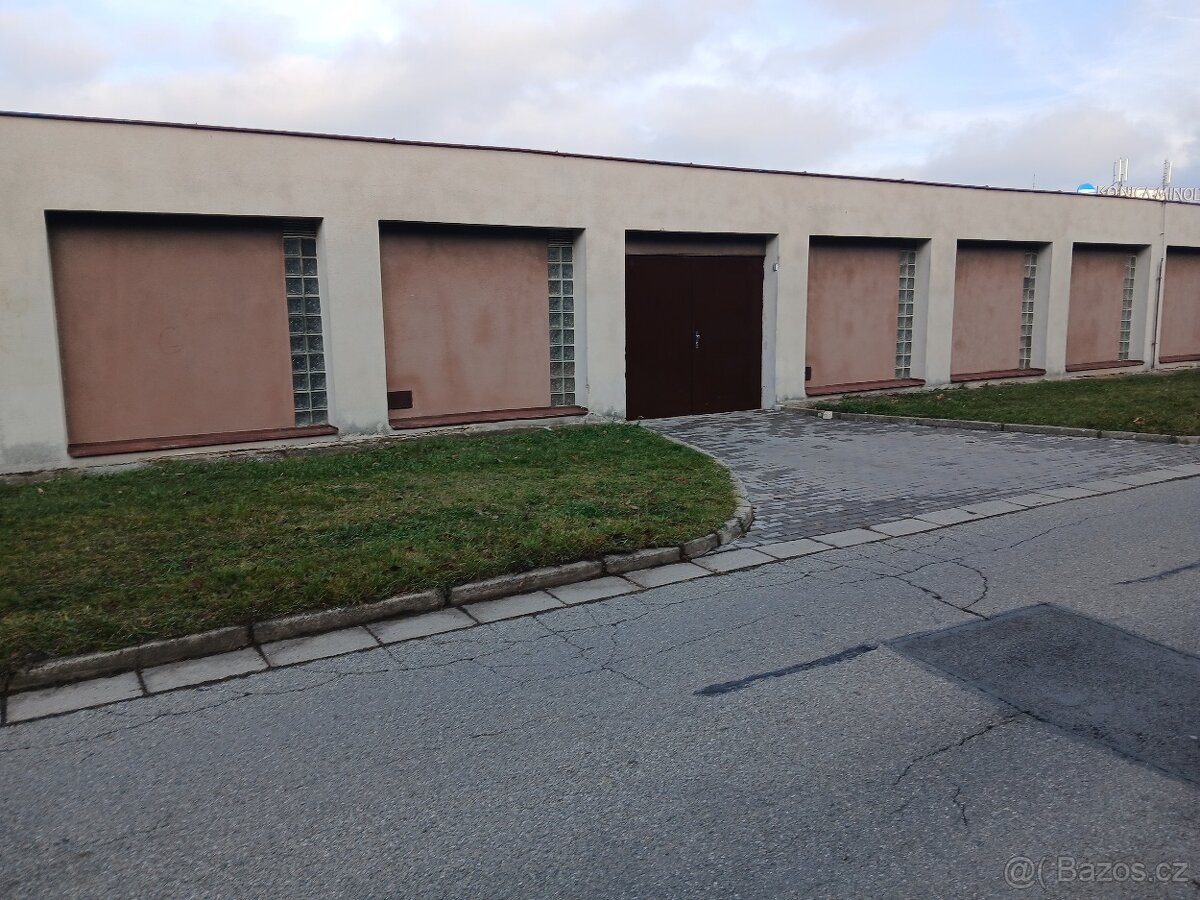 Garáž Brno - Vinohrady Žarošická, el. přípojka - 3