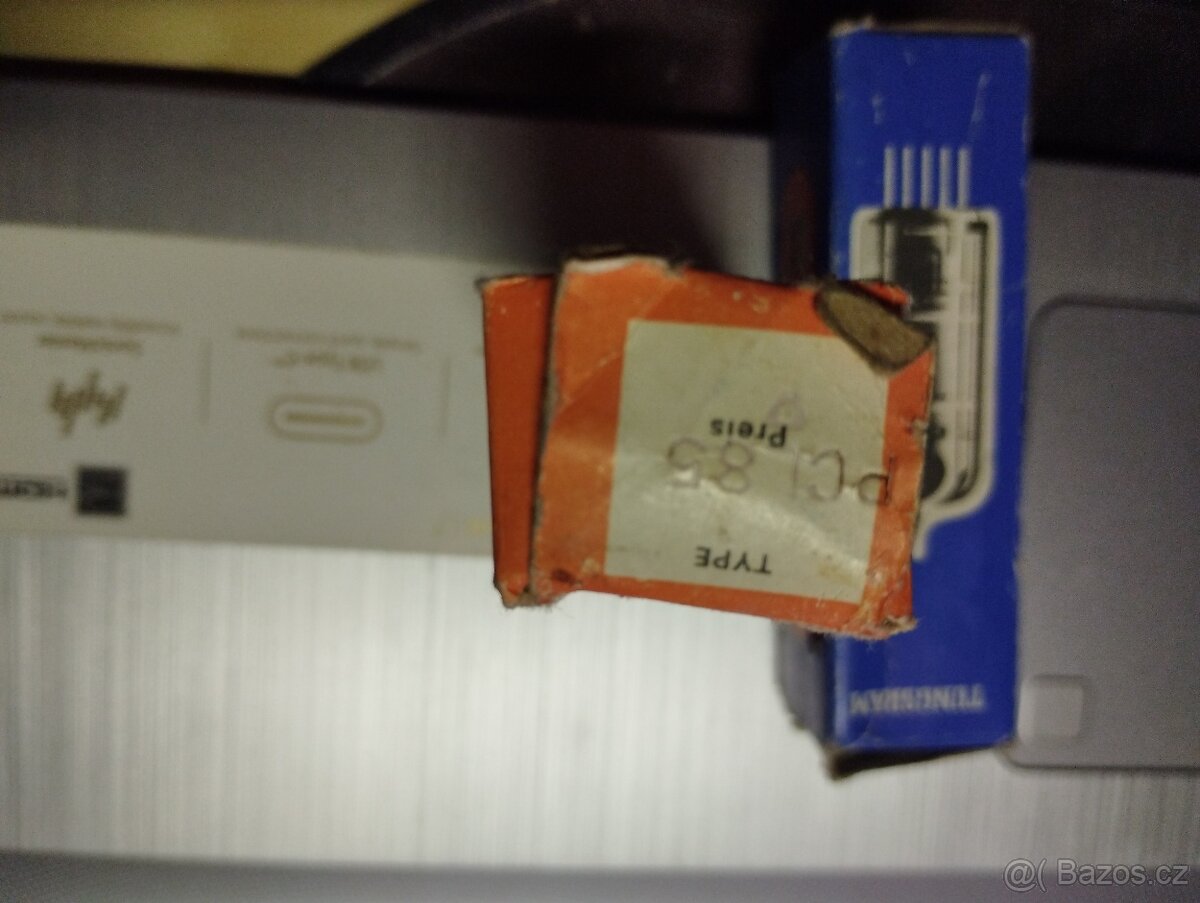 Obrazové eletronky PCL 805 a 85 - 3