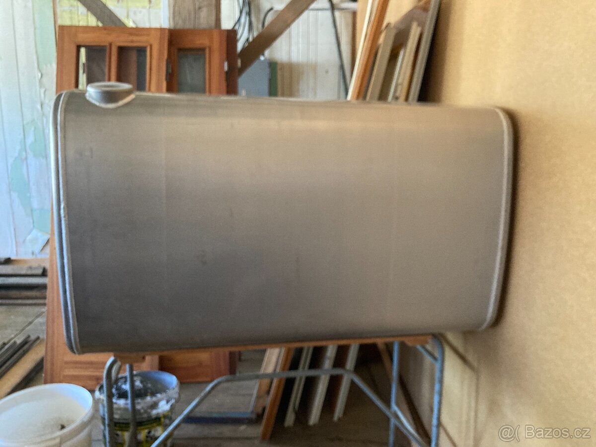 Palivová nádrž - 3