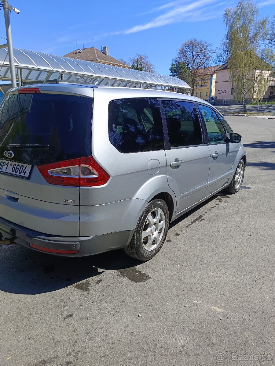 Ford Galaxy - 3