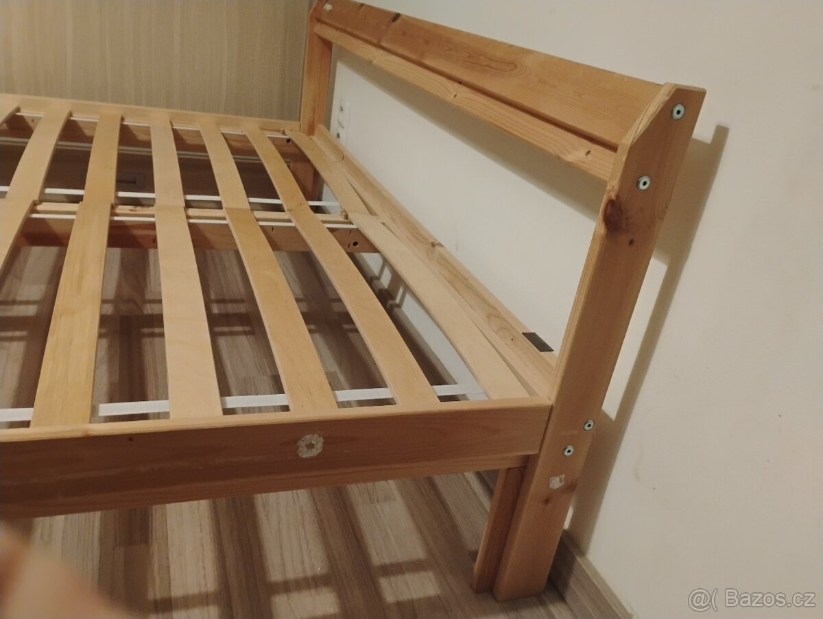 DŘEVĚNÁ POSTEL NA MATRACI 140x200 VČ. ROŠTŮ - 3