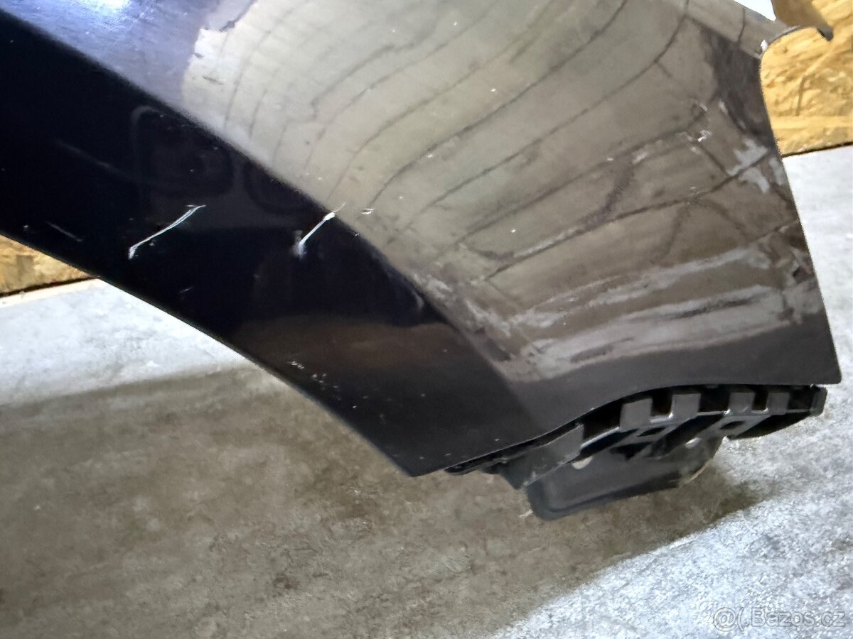 Pravý blatnik Vw Passat B7 2012 - 3