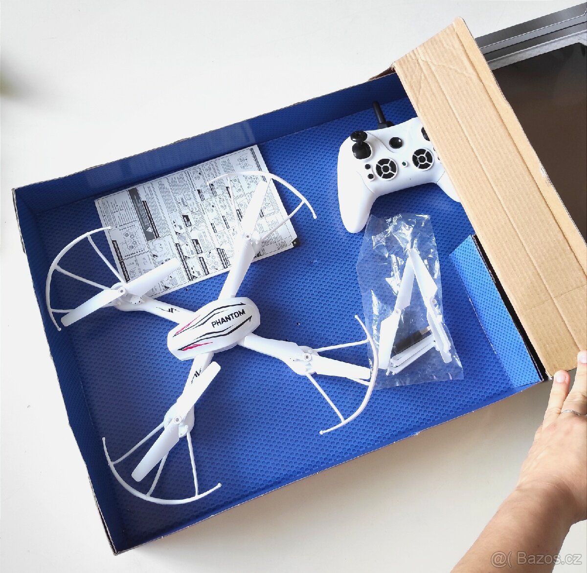 Nový dětský dron na dálkové ovládání - 3