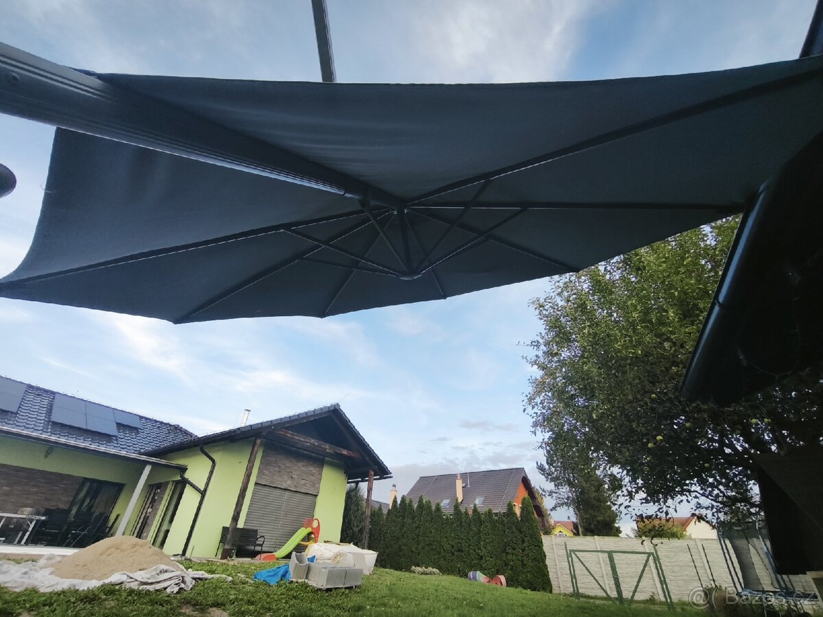 Slunečník 3,5 m - 3