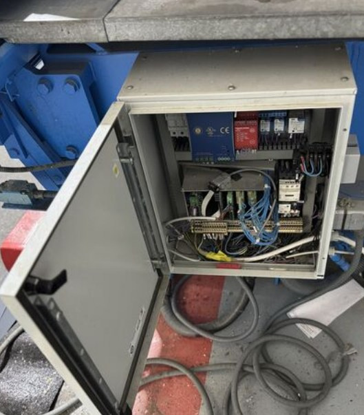 OHÝBAČKA PLECHU JORNS - 3