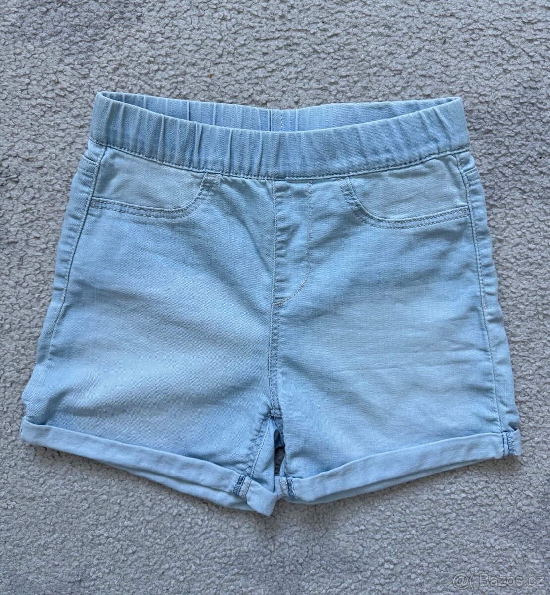 Kraťasy vel. 128, 134, 140 - 3