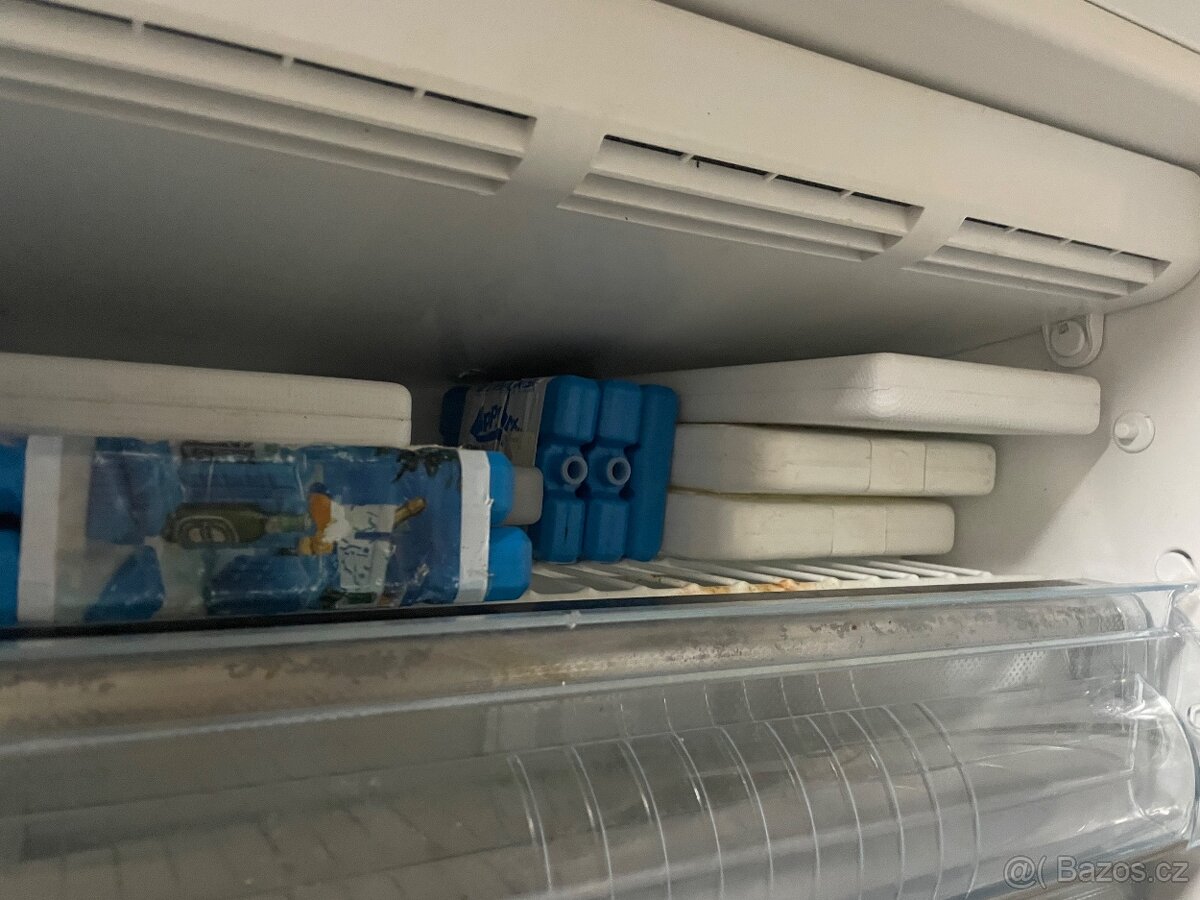 Mrazák šuplikový - 3