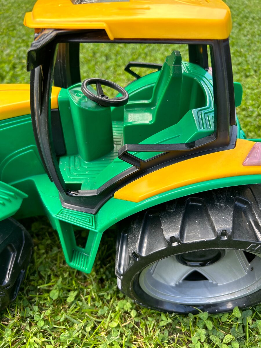 Prodám traktor Lena - 3