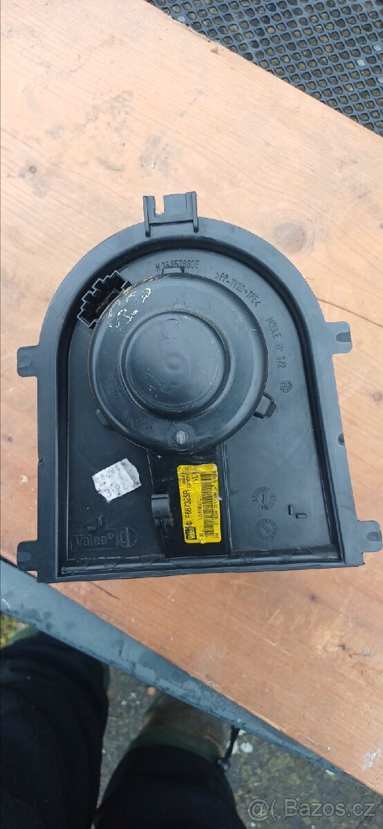 Větrák topení octavia 1 - 3