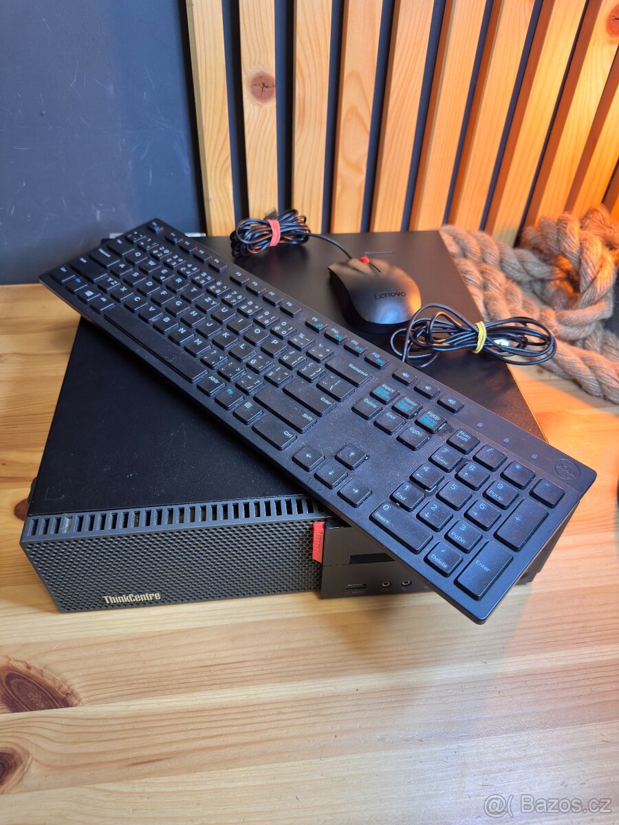 Stolní PC Lenovo ThinkCentre M700 - 3