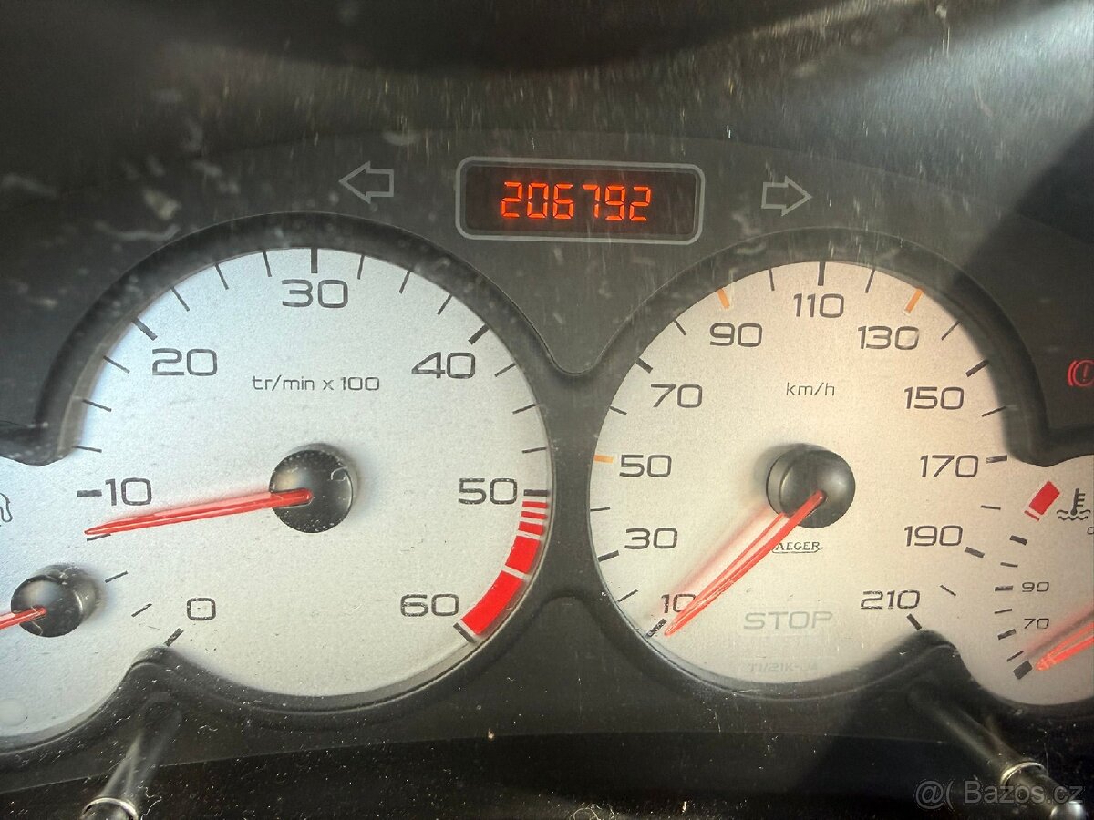 Peugeot 206 - 3