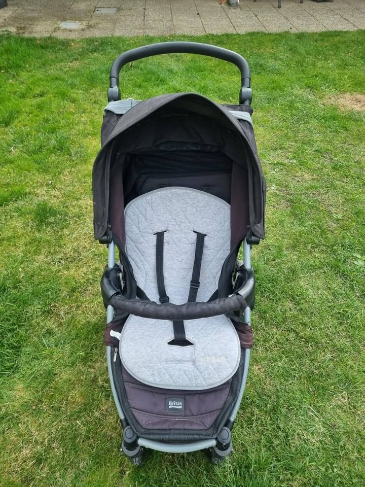 Prodám kočárek BRITAX. - 3