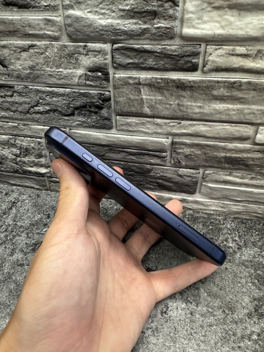 iPhone 17 Pro 256GB Deep Blue, baterie 94%, DPH - 3