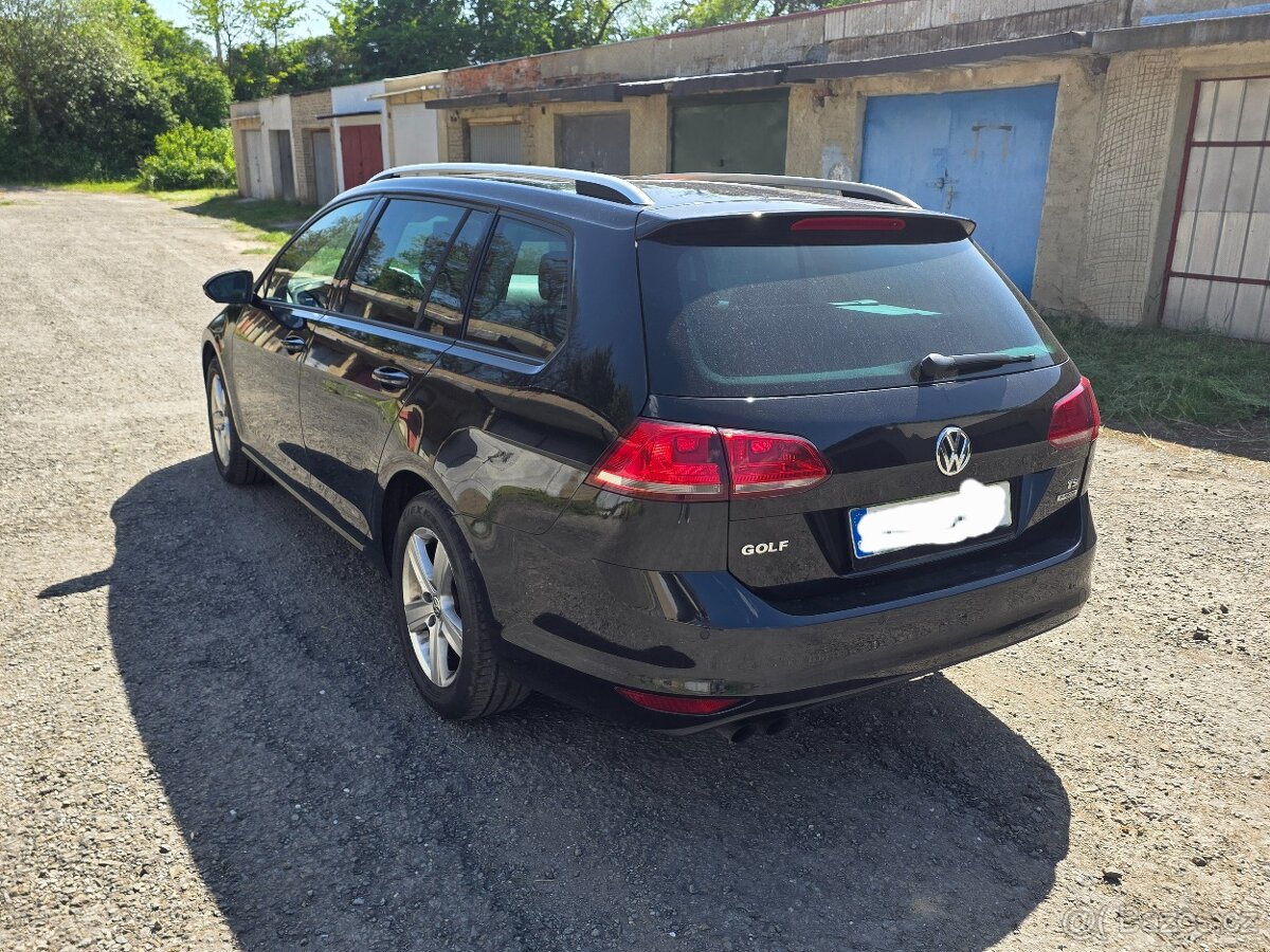 Volkswagen Golf 1,4tsi kombi model 2014 - 3