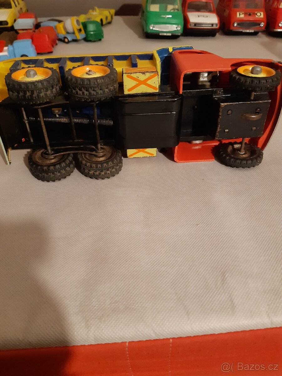 Tatra 138 pěkná kdn stará hračka - 3