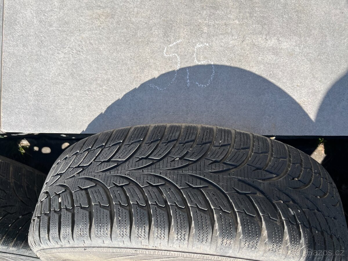 Zimni kola Nokia WR D3 185/60/15 - 3