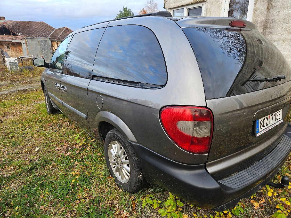 Chrysler grand voyager - 3