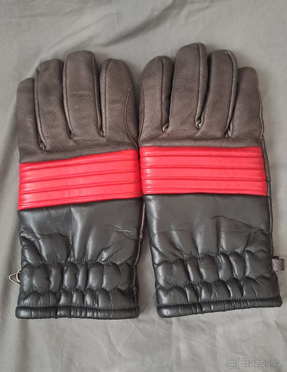 retro rukavice, opasek Yamaha XS, zapalovač Kawasaki Z 1000 - 3