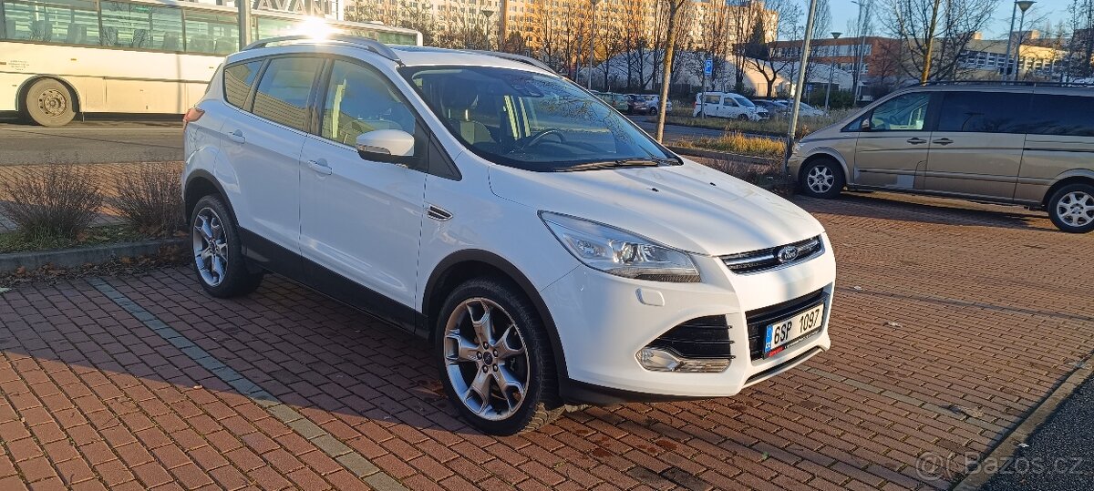 Ford Kuga 2.0 TDCi 4x4 Titanium X - 3